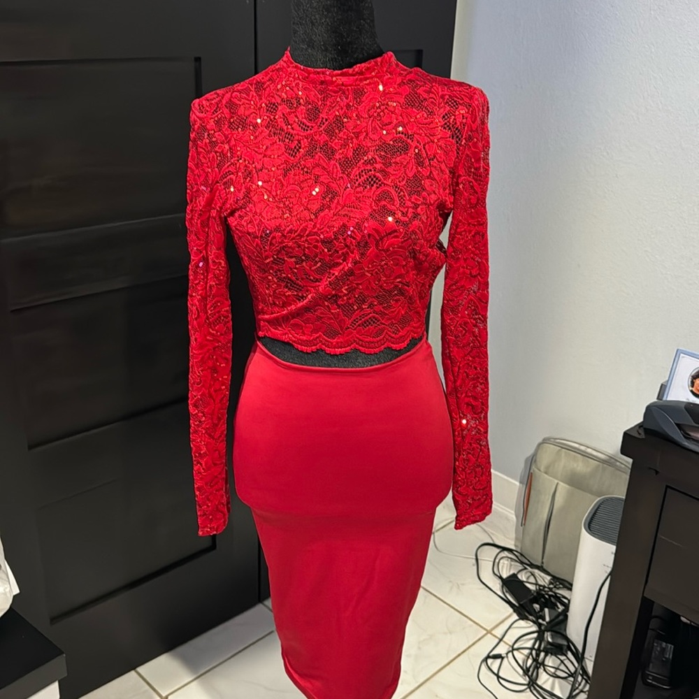 Holiday Dress Alert!